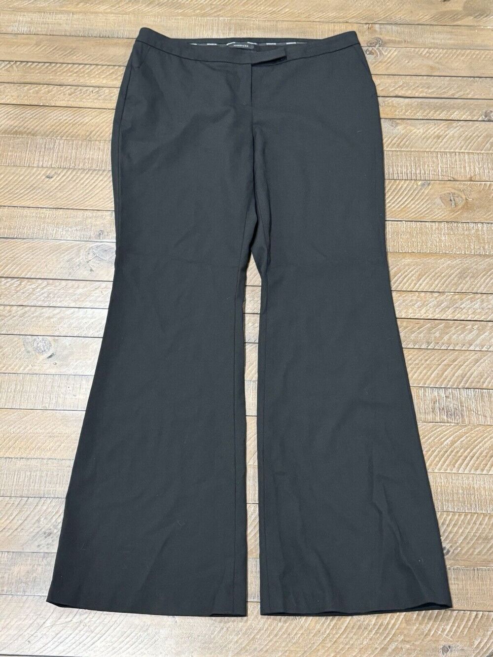 Semantiks Black Wool Blend Dress Pants - Size 8